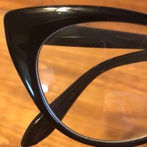BLACK cateye eyeglasses